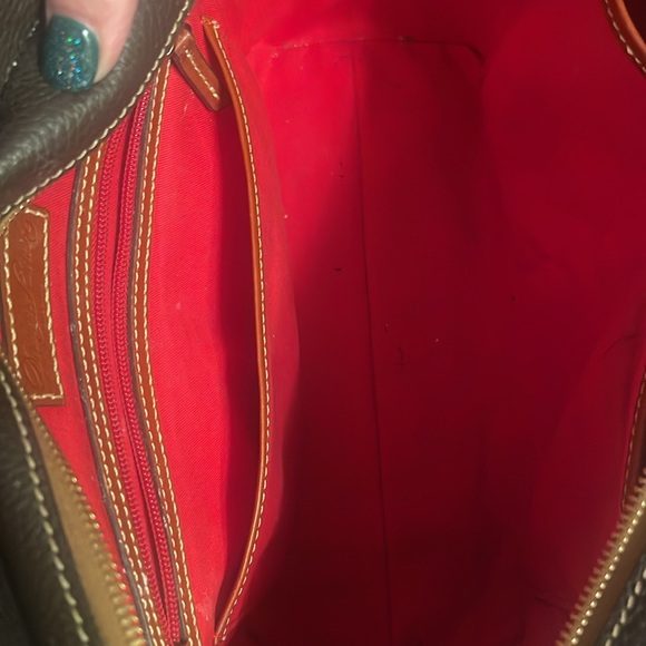 DOONEY & BURKE BROWN LEATHER PURSE - Picture 6 of 9